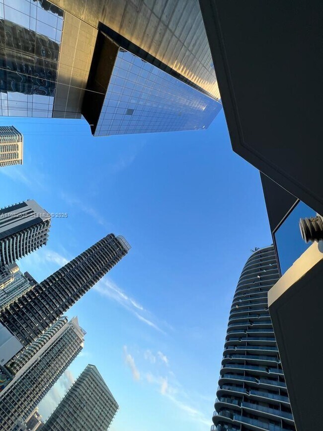 Foto del edificio - 801 S Miami Ave