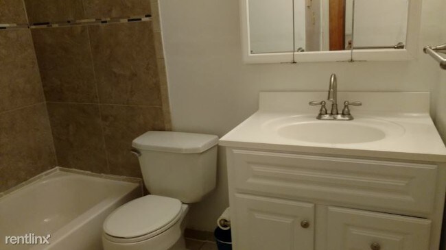 Building Photo - 3 br, 2 bath House - 632 Copper Kettle Dr