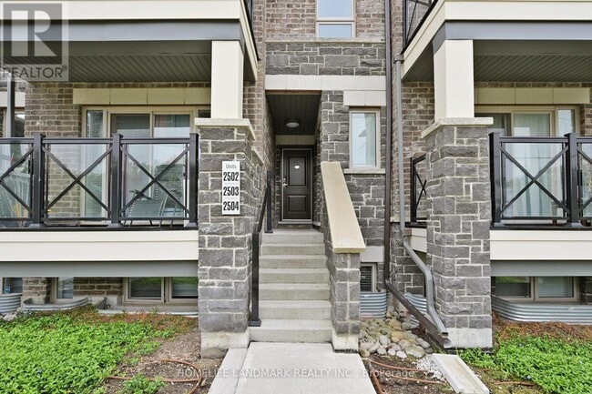 Building Photo - 30-2530 Westmeath Ln