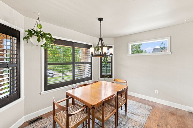 Building Photo - 12441 Woodruff Dr