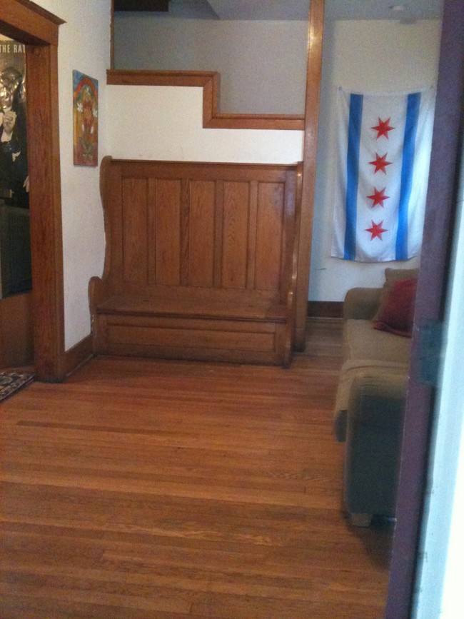 Grand entry room - 1117 Foster St