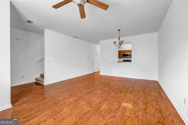 Building Photo - 3037 Bonnes Dr