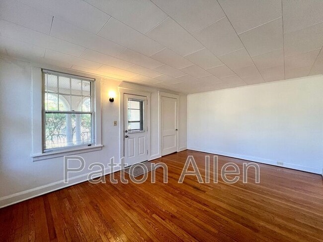 Building Photo - 83 Edgemont Rd