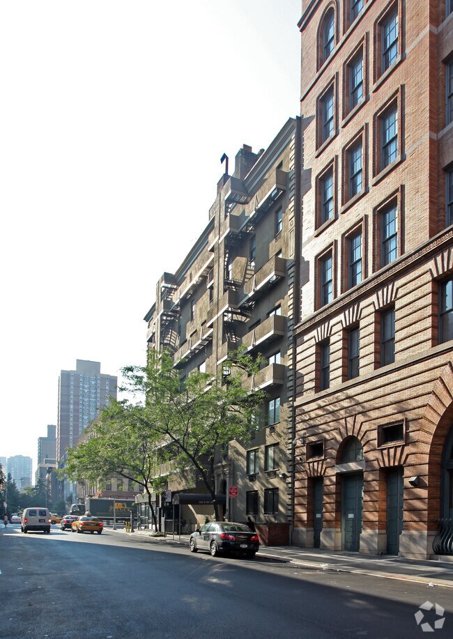 Foto del edificio - 160 E 26th St