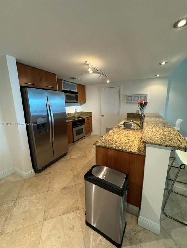 Building Photo - 9066 SW 73rd Ct