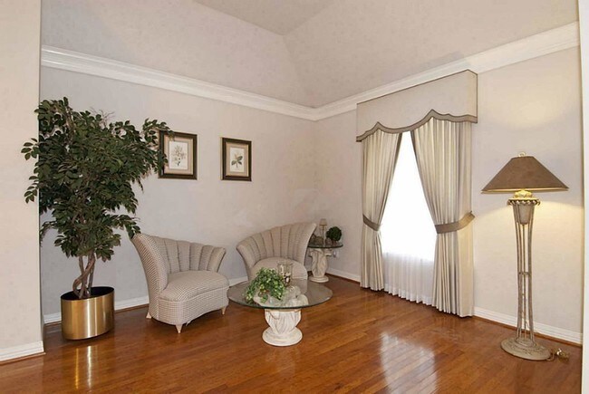 Foto del edificio - 11119 Wortham Blvd
