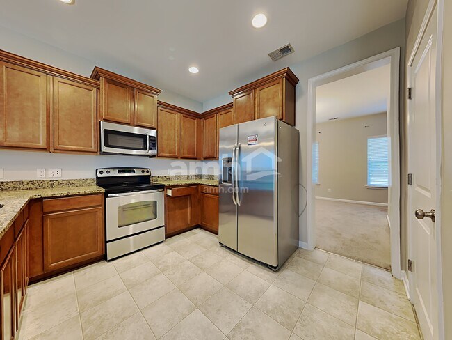 Foto del edificio - 514 Stonebridge Cir