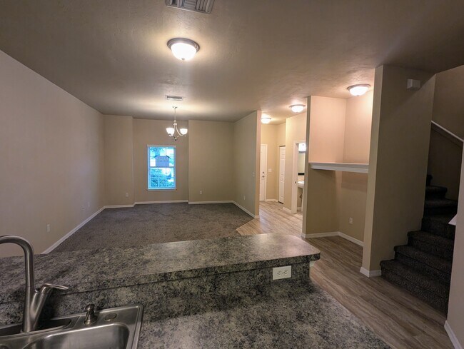 Foto del edificio - 151 SW 145th Dr