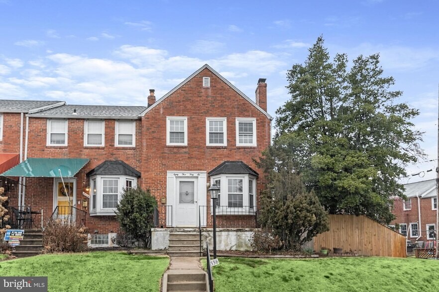 Foto principal - 8336 Wyton Rd