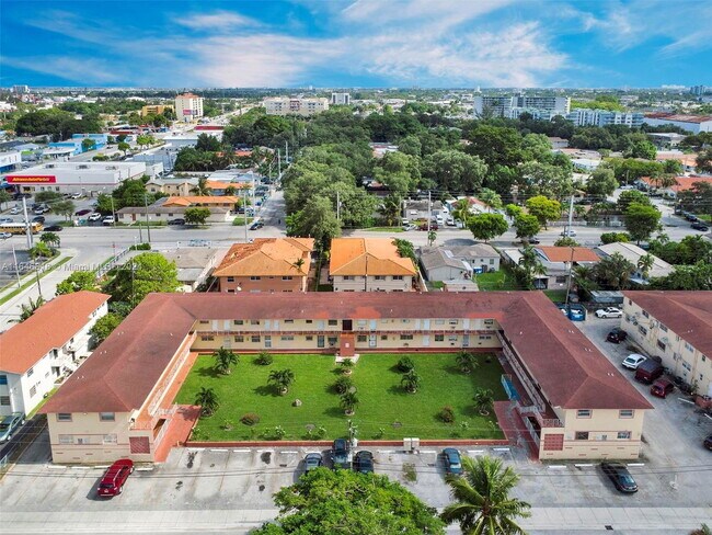 Building Photo - 2651 NW 13th St