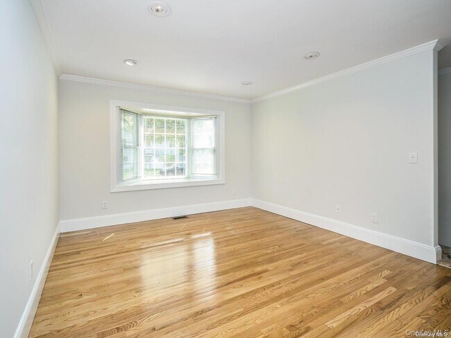 Foto del edificio - 51 Inwood Rd