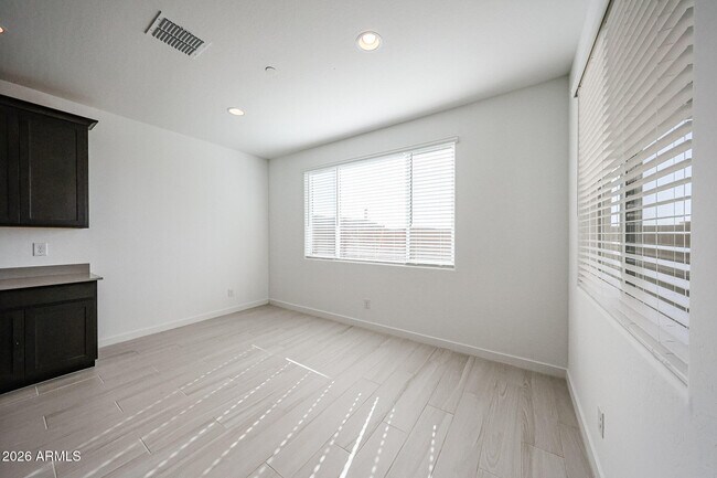 Foto del edificio - 11941 Calle de Pompas W