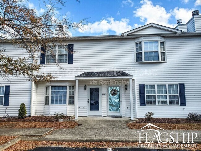 Foto del edificio - 1035 Spring Forest Rd