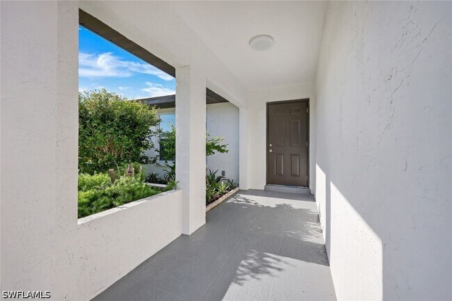 Foto del edificio - 6031 MacBeth Ln