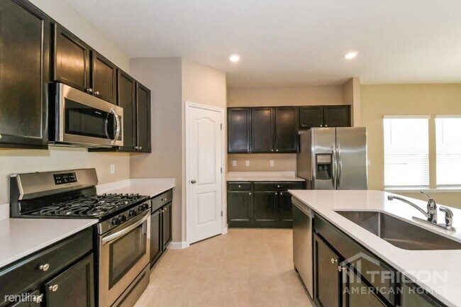 Foto del edificio - 164 Bloomfield Way