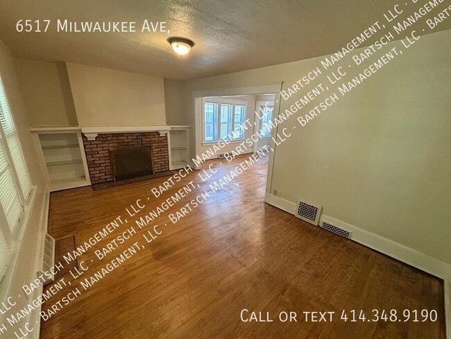 Building Photo - 6517 Milwaukee Ave