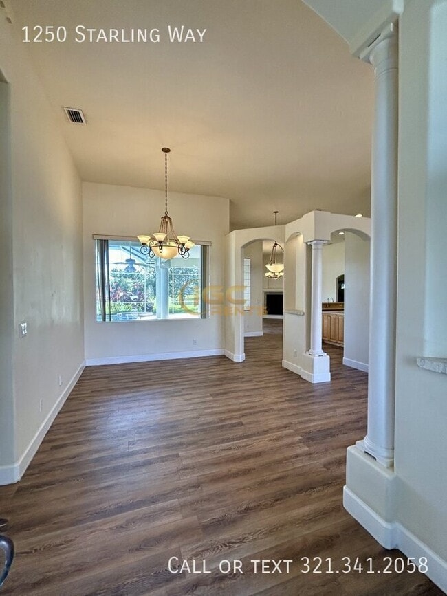 Building Photo - 1250 Starling Way