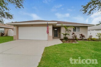 Building Photo - 2707 95th St E