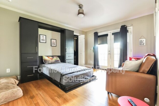 Foto del edificio - 157 Mickey Rd