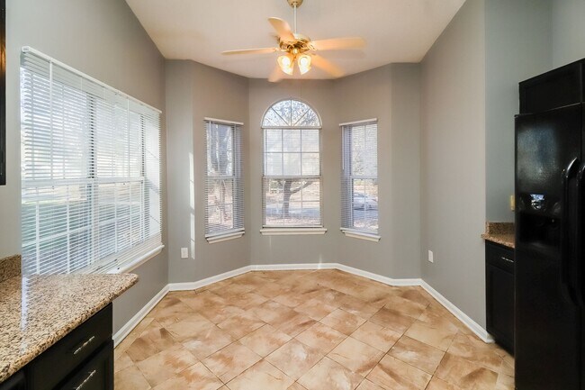 Foto del edificio - Ranch house