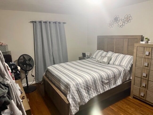 Foto del edificio - 723 Thomas St