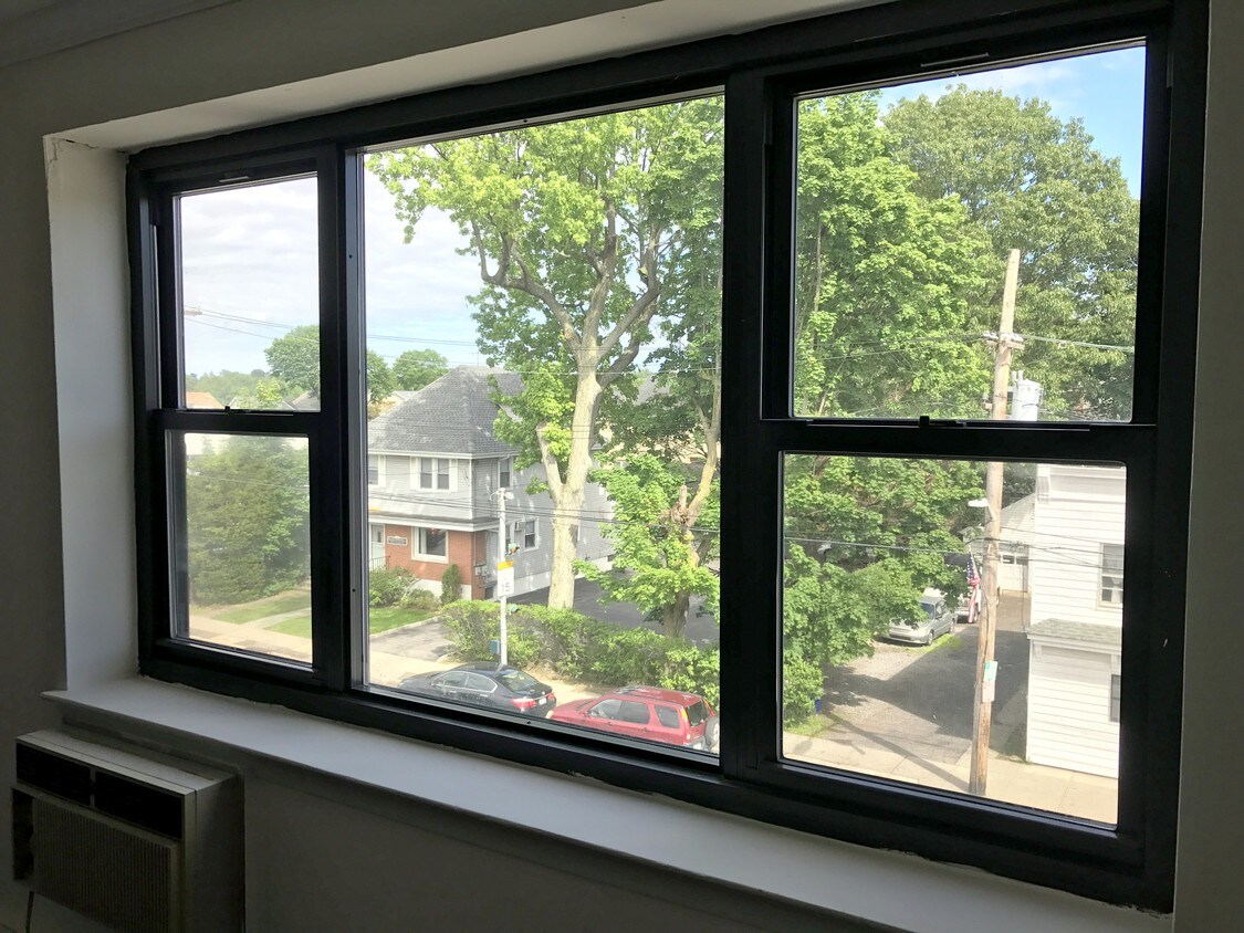 Foto principal - 180 Halstead Ave