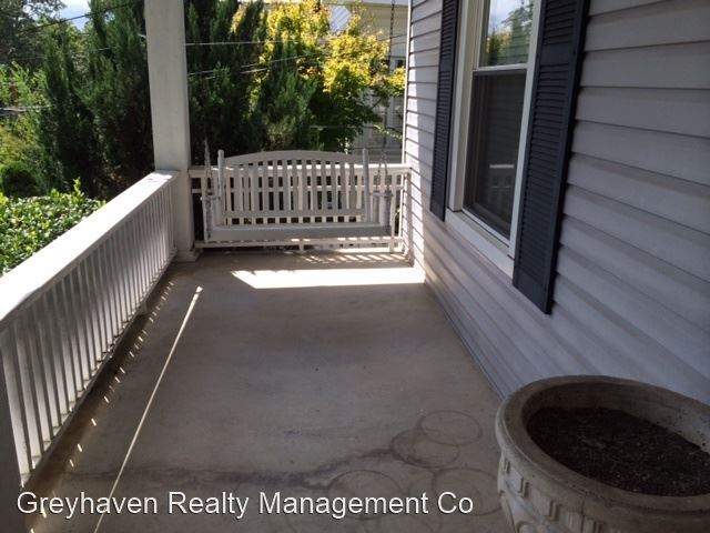Foto del edificio - 2 br, 1 bath House - 311 Crewdson Avenue