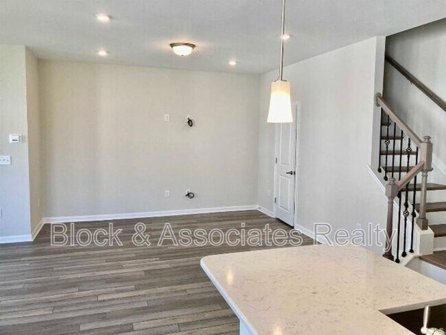Foto del edificio - 1112 Badlands St