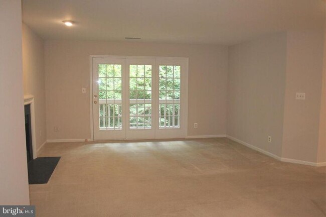 Building Photo - 7503 Ashby Ln