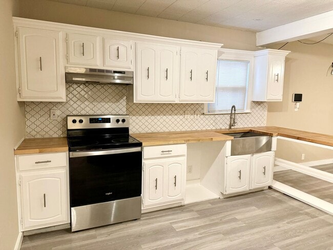 Foto del edificio - Gorgeous 3/2 Home Available for Lease!