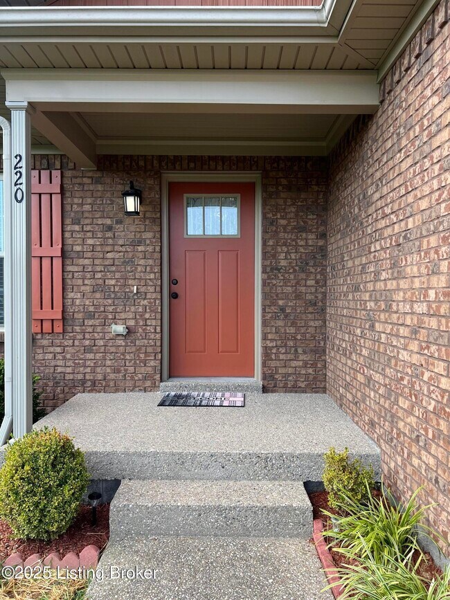 Foto del edificio - 220 Meadowcrest Dr
