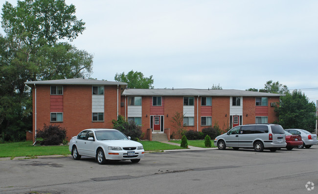 Foto del edificio - BrookDale Apartments