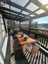 Building Photo - 12 Benjamin St