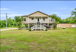 Building Photo - 790 Moores Creek Rd