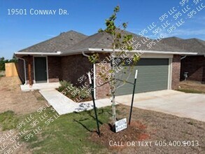 Building Photo - 19501 Conway Dr