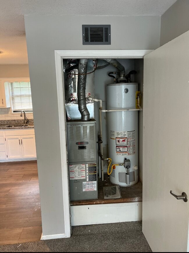 Foto del edificio - 800 NE Ball Dr