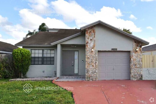 Building Photo - 9810 SW 57th St