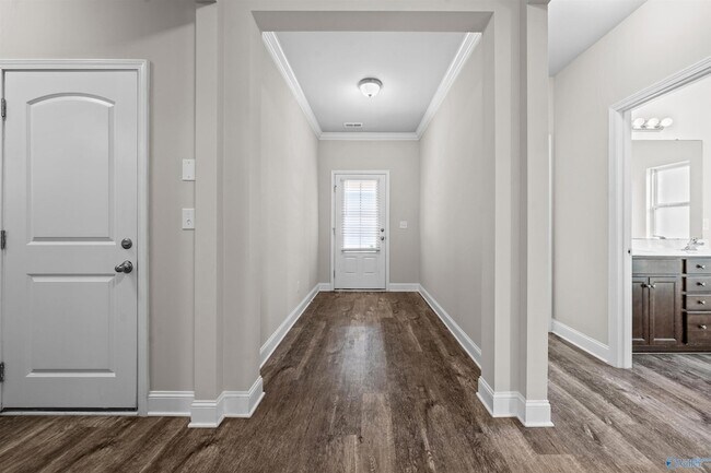 Foto del edificio - 173 Heritage Brook Dr