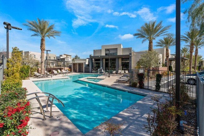 Building Photo - Modern 1?Bed • 1?Bath Condo – 834?Sq?Ft – ...