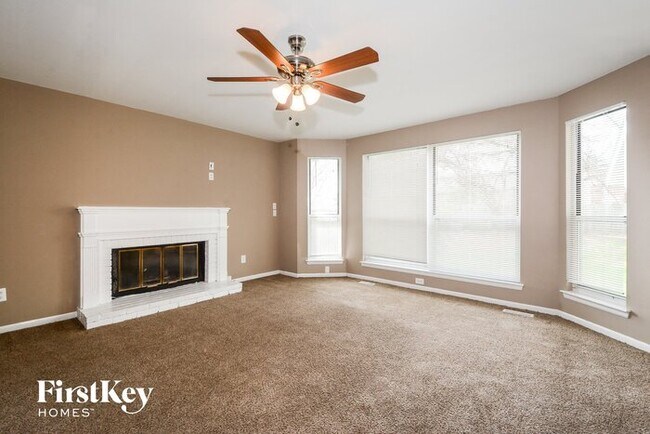 Foto del edificio - 3081 Willow Creek Estates Dr