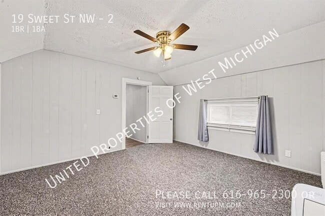 Building Photo - 19 Sweet St NW