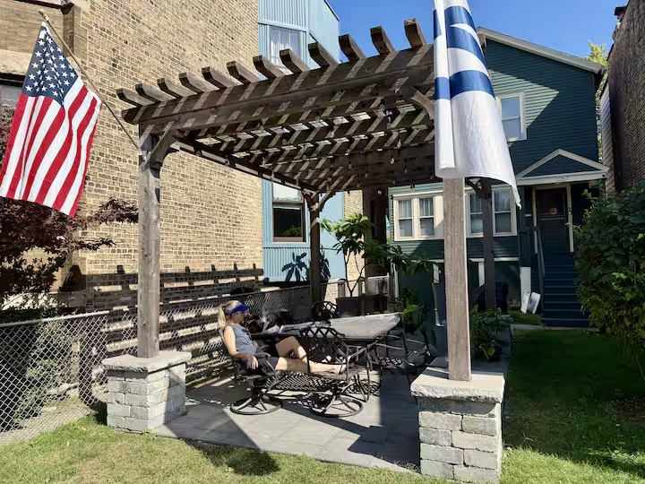 Photo - 3729 N Seminary Ave (Chicago, IL)