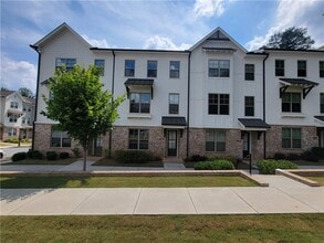 Building Photo - 3691 Ample Ave