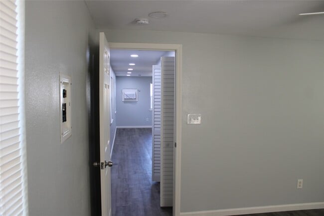 Foto del edificio - 4214 Fuqua St