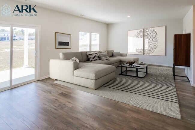 Foto del edificio - 700 Watercliff Dr