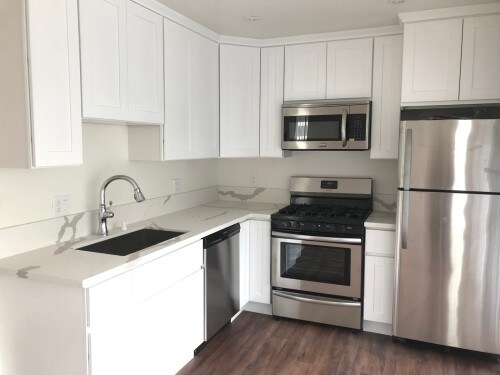 Building Photo - 1627 N Poinsettia Pl