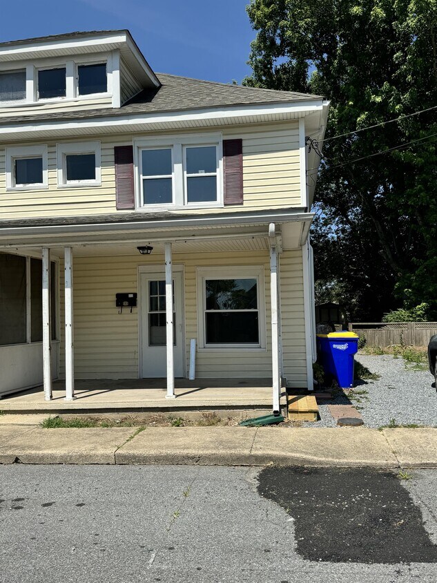 5 Ward St, Harrington, DE 19952 House Rental in Harrington, DE