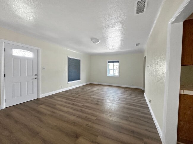 Foto del edificio - 11666 Killian St