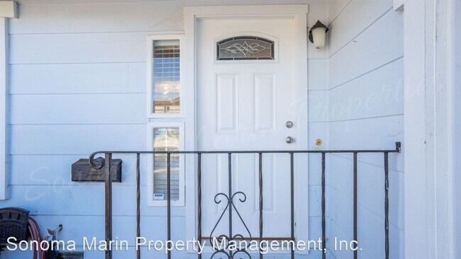 Building Photo - 3 br, 2 bath House - 7311 Circle Dr.