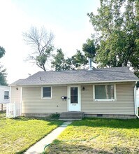 Building Photo - 2704 8th Ave N